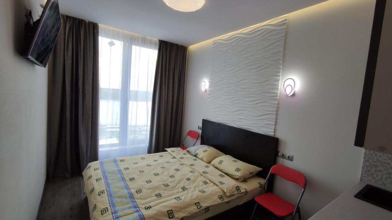 Rybalsky Studio Apartment Dnipro View Kiev Exterior foto