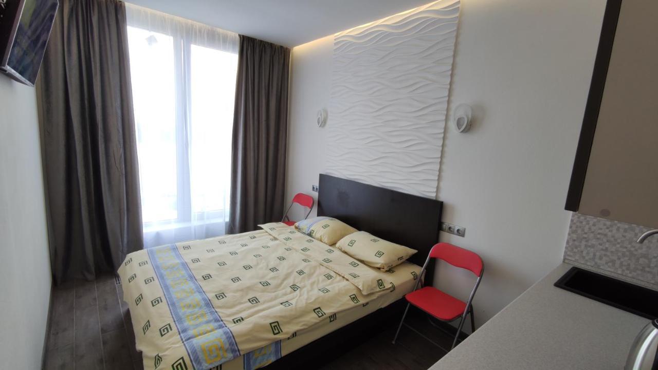 Rybalsky Studio Apartment Dnipro View Kiev Exterior foto