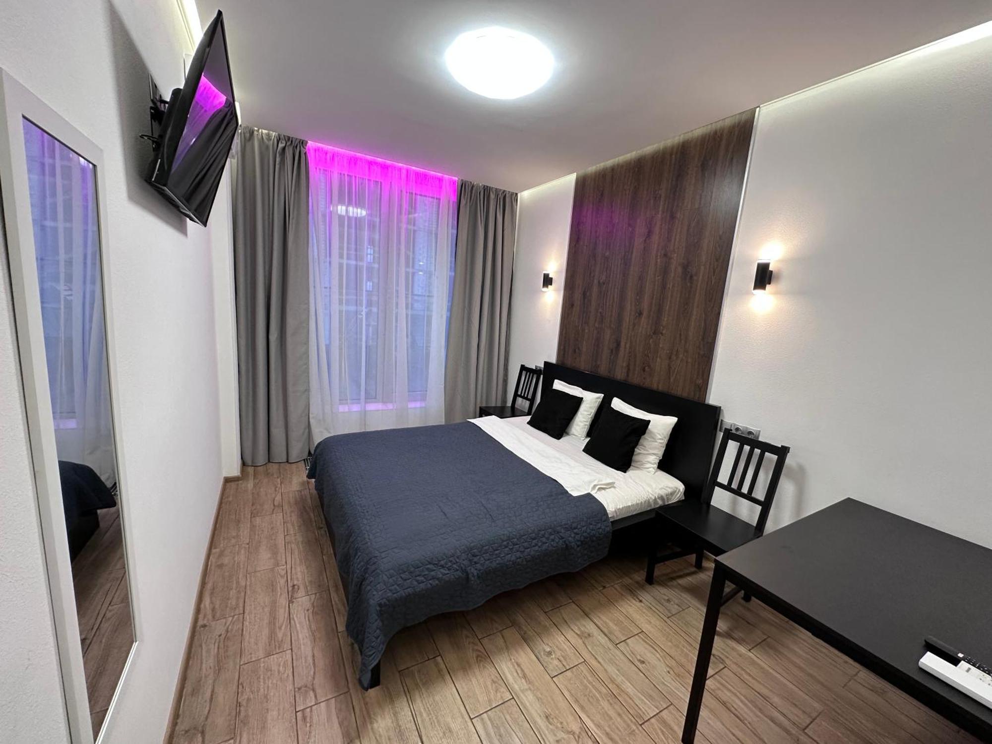 Rybalsky Studio Apartment Dnipro View Kiev Exterior foto